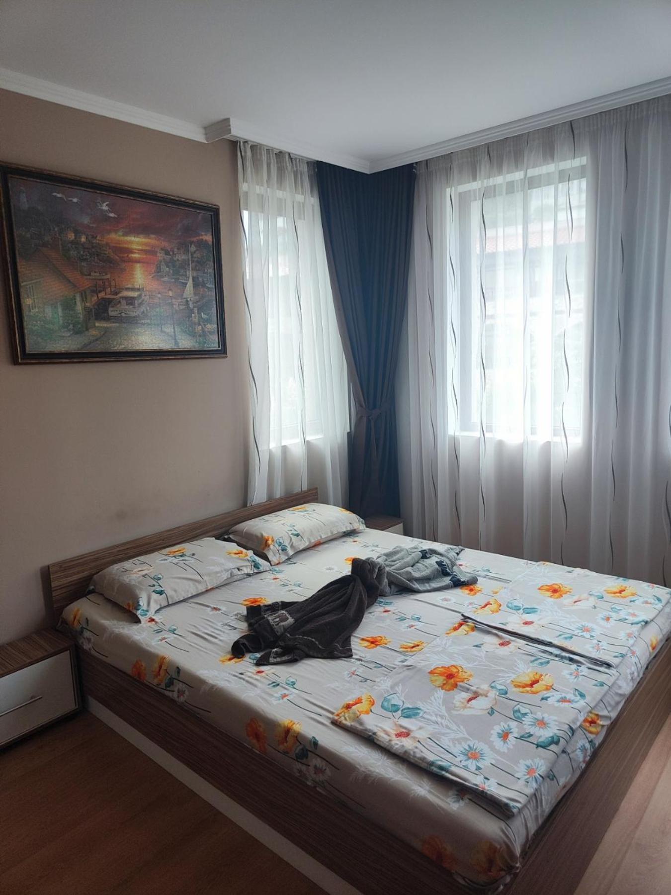 Jacky'S Apartament - Апартамент В Свети Влас Ngoại thất bức ảnh