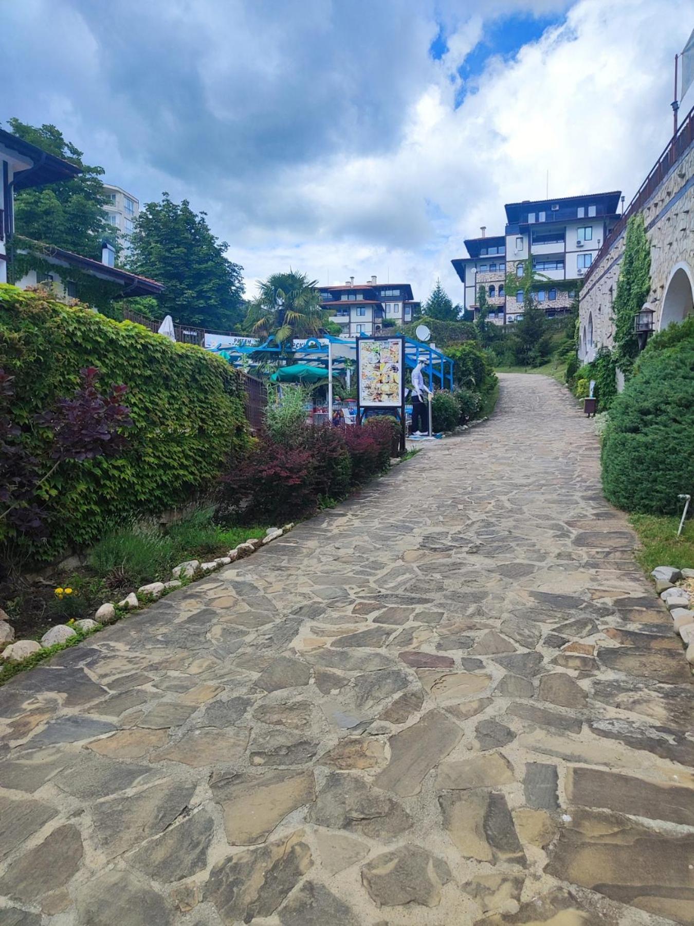 Jacky'S Apartament - Апартамент В Свети Влас Ngoại thất bức ảnh